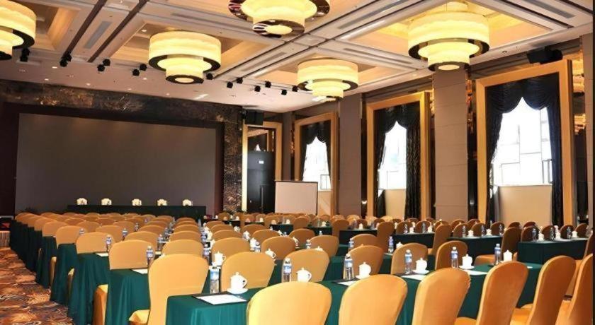 Country Garden Phoenix Hotel Shenyang Luaran gambar
