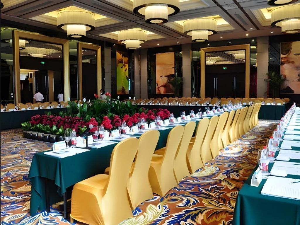Country Garden Phoenix Hotel Shenyang Luaran gambar