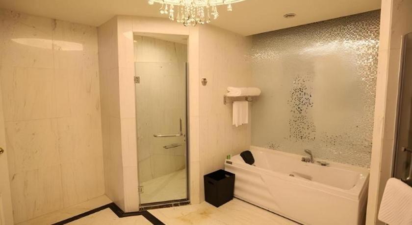 Country Garden Phoenix Hotel Shenyang Luaran gambar